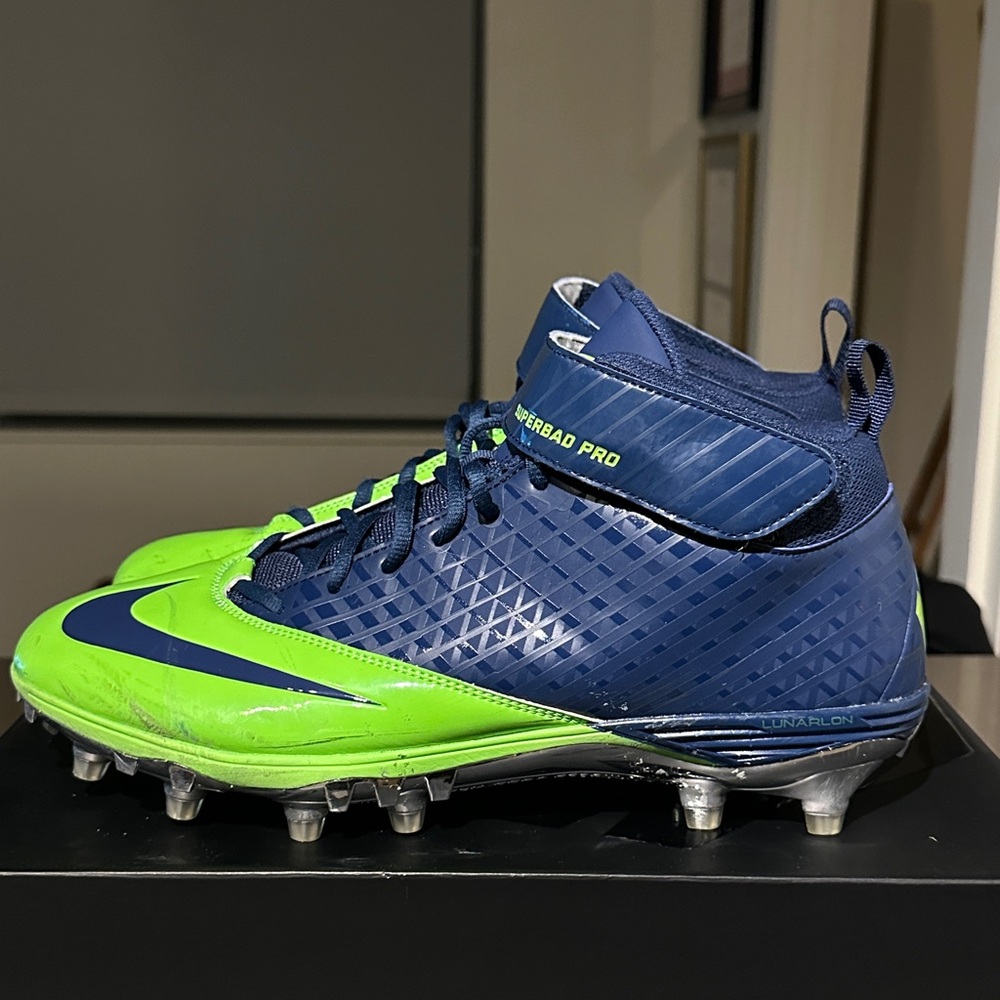 Nike Superbad Pro Seahawks Football Cleats